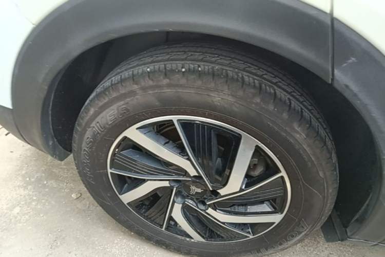 Used NETA U 2022 Pro 400 Comfort Edition Right Rear Wheel Hub