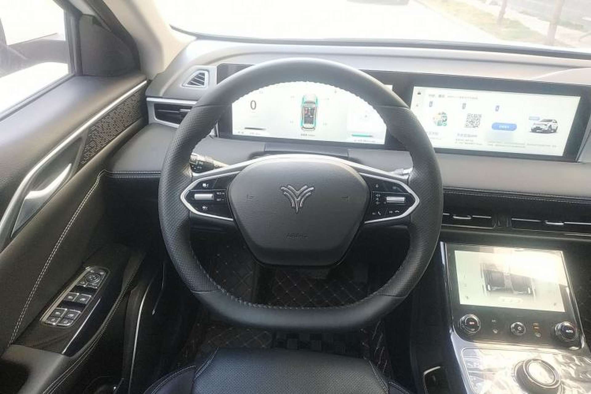 Used NETA U 2022 NETA U-Ⅱ 610 Ternary Lithium Steering Wheel