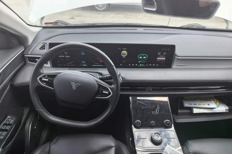Used NETA U 2022 Zhi400 Pro Ternary Lithium Steering Wheel