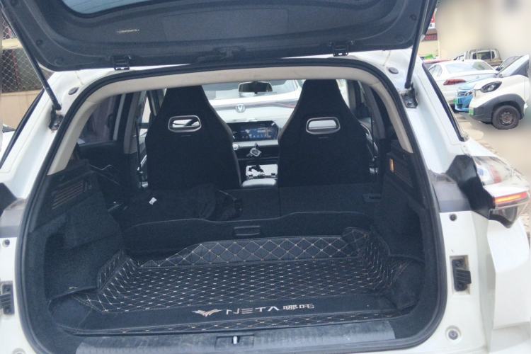 Used NETA U 2022 Pro 400 Comfort Edition Trunk