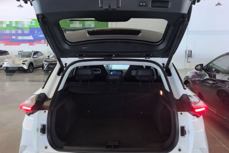 Used NETA U 2022 Updated Pro 400 Comfortable Ride for Online Booking Lithium Iron Phosphate Trunk