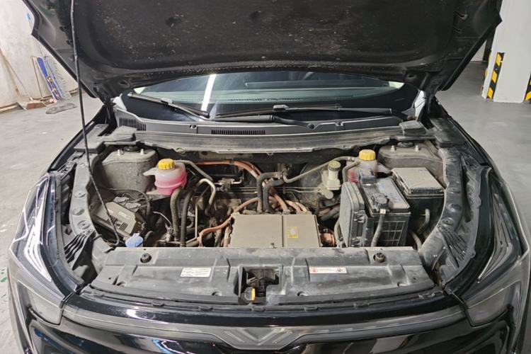Used NETA U 2023 NETA U-Ⅱ Challenge Edition 400 U Show – Lithium Iron Phosphate Engine Bay