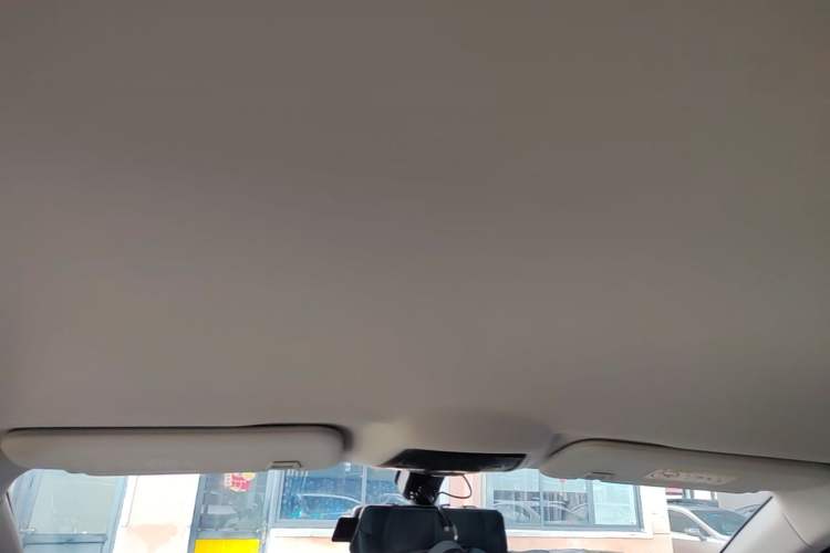 Used NETA U 2023 NETA U-Ⅱ Challenge Edition 500 U Show – Lithium Iron Phosphate Headliner