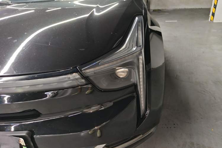 Used NETA U 2023 NETA U-Ⅱ Challenge Edition 400 U Show – Lithium Iron Phosphate Left Front Headlight