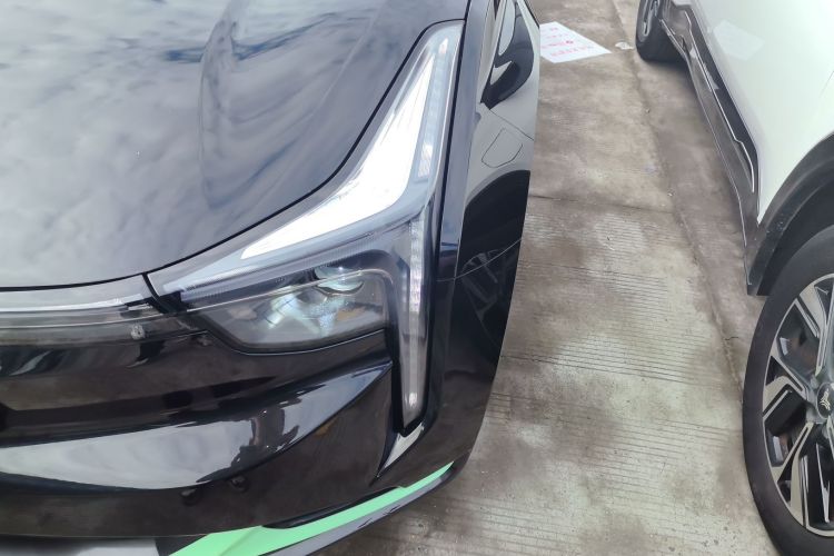 Used NETA U 2023 NETA U-Ⅱ Challenge Edition 400 Lite Lithium Iron Phosphate Left Front Headlight