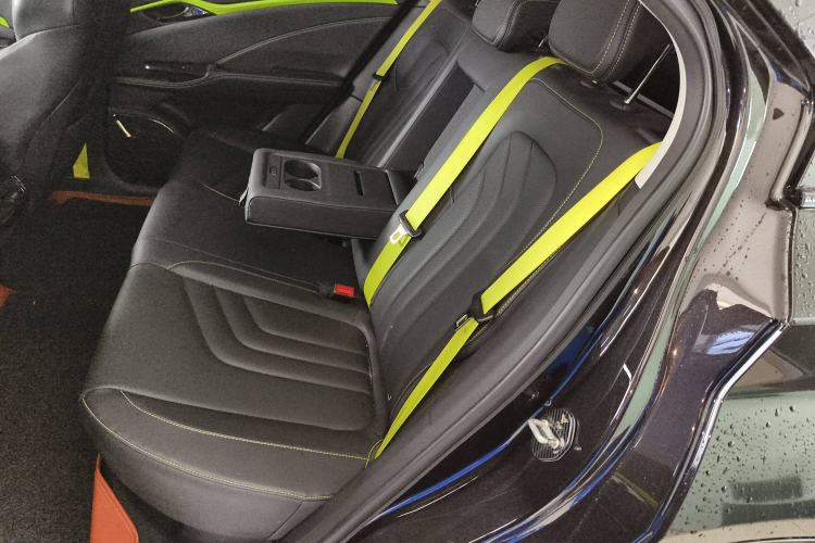 Used NETA U 2023 NETA U-Ⅱ Challenge Edition 400 Lite Lithium Iron Phosphate Left Rear Seat