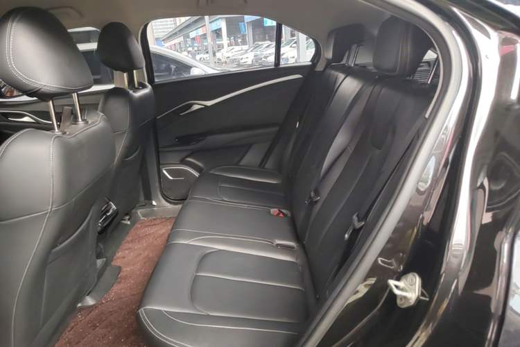 Used NETA U 2023 NETA U-Ⅱ Challenge Edition 500 U Show – Lithium Iron Phosphate Left Rear Seat