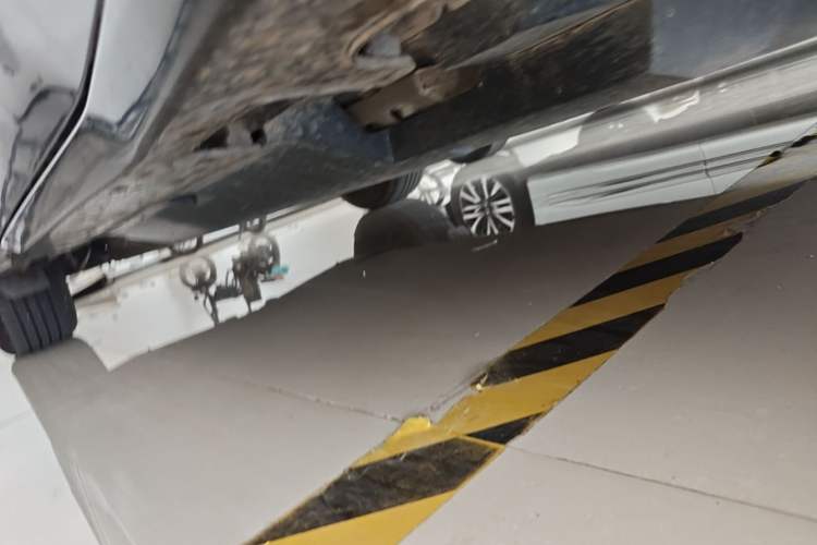 Used NETA U 2023 Neta U-Ⅱ Challenge Edition 400 LFP Right Side Sill
