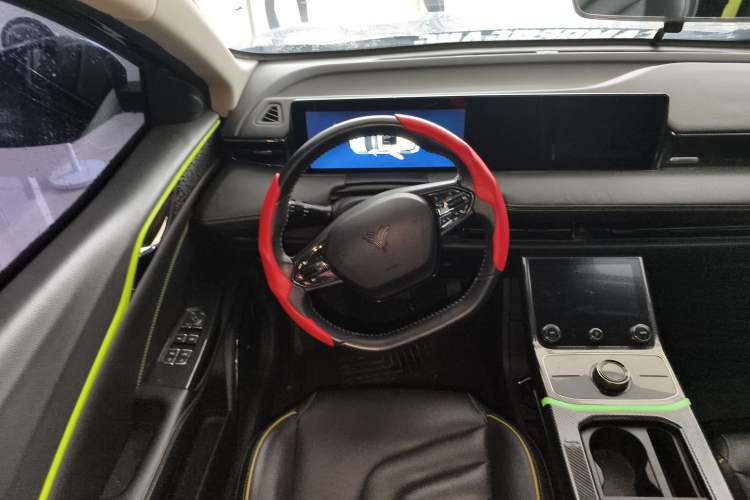 Used NETA U 2023 NETA U-Ⅱ Challenge Edition 400 Lite Lithium Iron Phosphate Steering Wheel