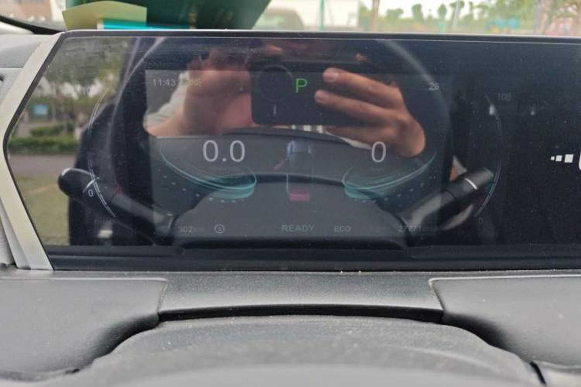 Used NETA U 2023 NETA U-Ⅱ 400 U-SHOW Edition Lithium-Ion Battery Instrument Cluster