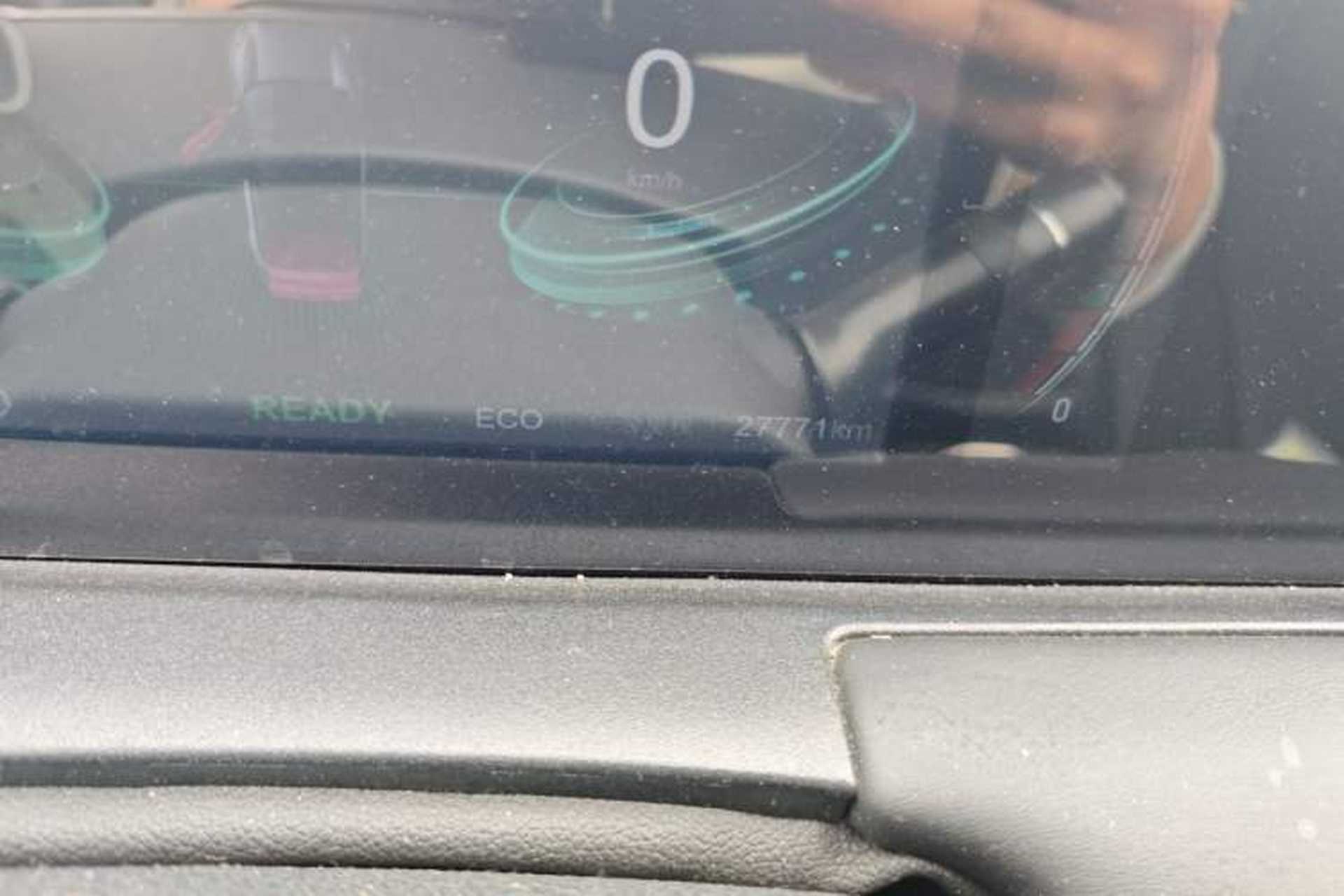 Used NETA U 2023 NETA U-Ⅱ 400 U-SHOW Edition Lithium-Ion Battery Odometer Close Up