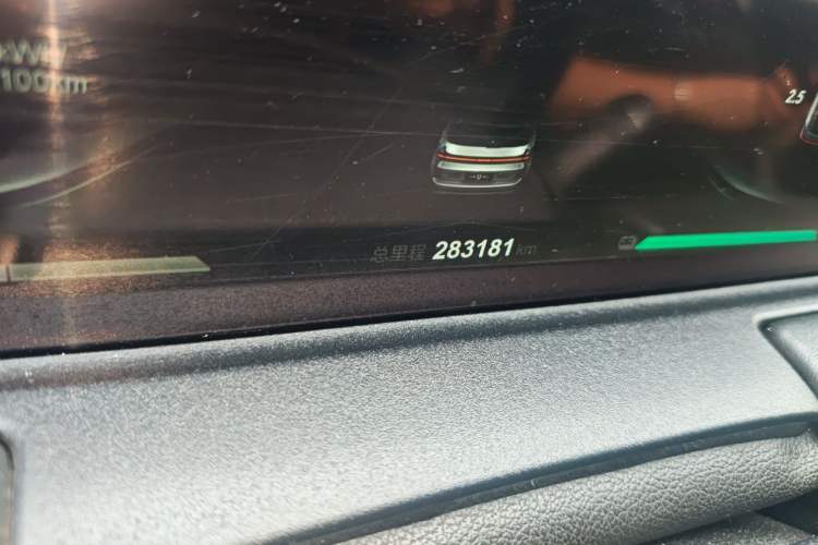 Used NETA U 2023 Neta U-Ⅱ 500 U Show Edition – Lithium Iron Phosphate Odometer Close Up