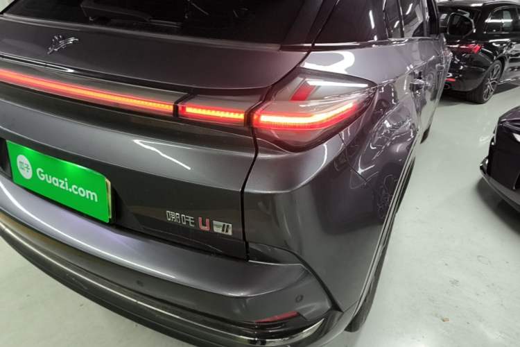 Used NETA U 2023 NETA U-Ⅱ Challenge Edition 400 U Show – Lithium Iron Phosphate Right Rear Taillight