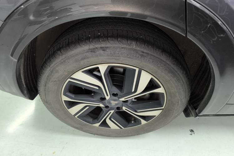 Used NETA U 2023 NETA U-Ⅱ Challenge Edition 400 U Show – Lithium Iron Phosphate Right Rear Wheel Hub
