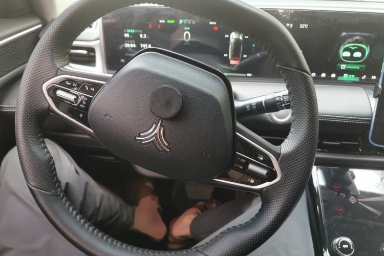 Used NETA U 2023 NETA U-Ⅱ Challenge Edition 400 U Show – Lithium Iron Phosphate Steering Wheel