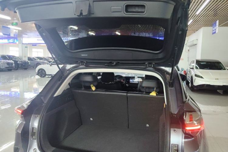 Used NETA U 2023 NETA U-Ⅱ 400 U-SHOW Edition Lithium-Ion Battery Trunk