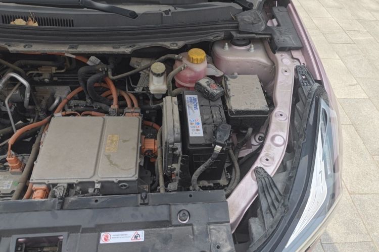 Used NETA U 2023 Neta U-Ⅱ Challenge Edition 400 NMC Battery Engine Bay Left