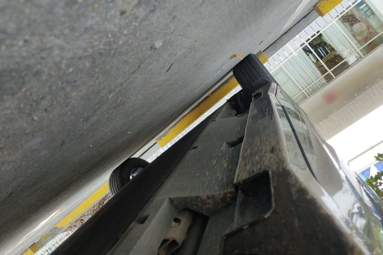 Used NETA U 2023 NETA U-Ⅱ Challenge Edition 500 U Show – Lithium Iron Phosphate Chassis Front Right