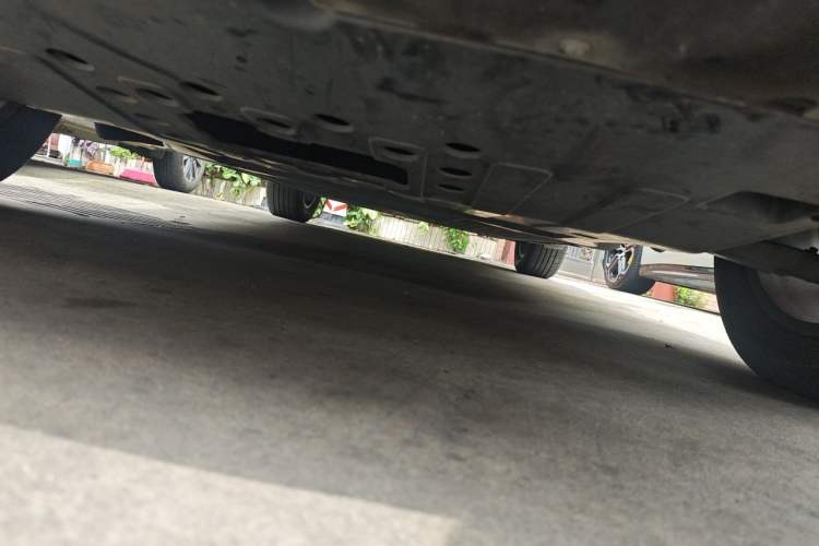 Used NETA U 2023 NETA U-Ⅱ Challenge Edition 500 U Show – Lithium Iron Phosphate Chassis Front