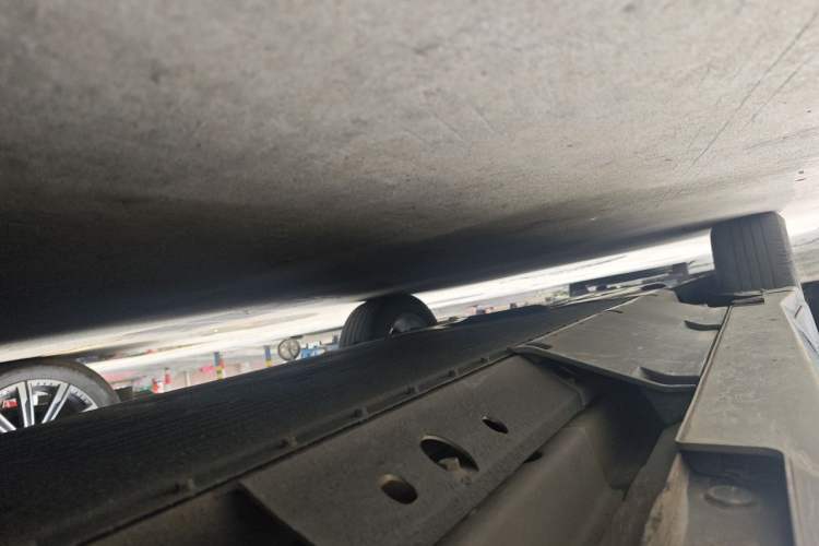 Used NETA U 2023 NETA U-Ⅱ Challenge Edition 500 U Show – Lithium Iron Phosphate Chassis Rear Left
