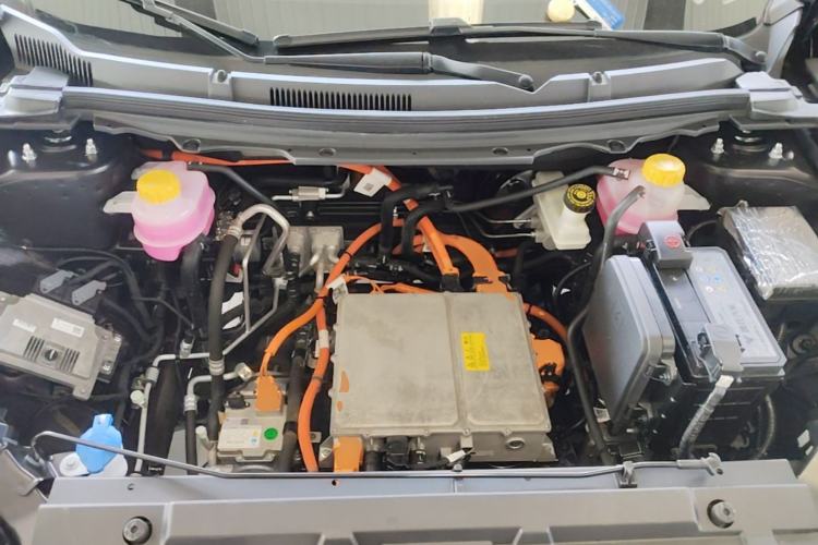 Used NETA U 2023 NETA U-Ⅱ Challenge Edition 500 U Show – Lithium Iron Phosphate Engine Bay