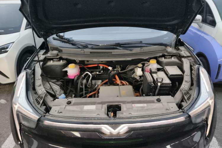 Used NETA U 2023 Neta U-Ⅱ Challenge Edition 500 U Show - Lithium-Ion Battery Engine Bay