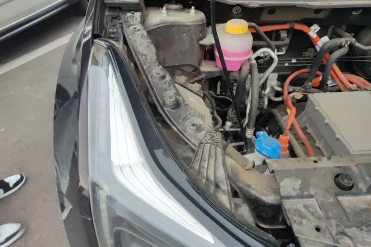 Used NETA U 2023 NETA U-Ⅱ Challenge Edition 500 U Show – Lithium Iron Phosphate Engine Bay Right