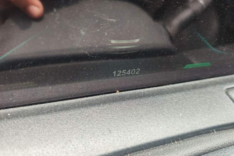 Used NETA U 2023 NETA U-Ⅱ Challenge Edition 500 U Show – Lithium Iron Phosphate Odometer Close Up