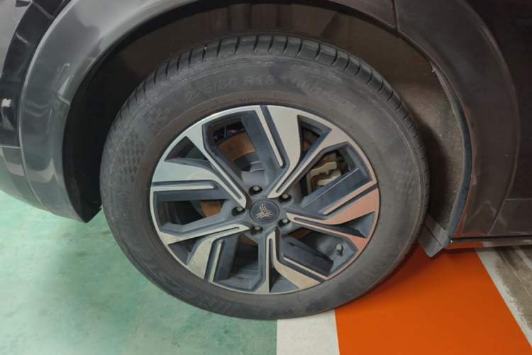 Used NETA U 2023 NETA U-Ⅱ Challenge Edition 500 U Show – Lithium Iron Phosphate Right Rear Wheel Hub