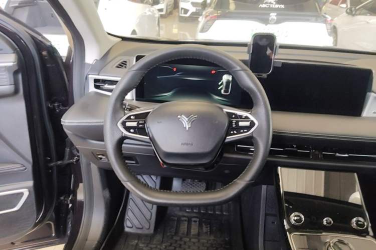 Used NETA U 2023 NETA U-Ⅱ Challenge Edition 500 U Show – Lithium Iron Phosphate Steering Wheel