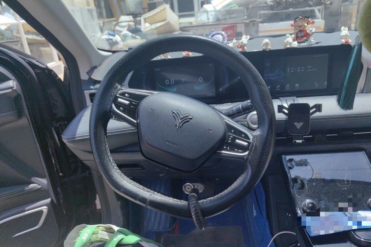 Used NETA U 2023 NETA U-Ⅱ 400 U-SHOW Edition Lithium-Ion Battery Steering Wheel