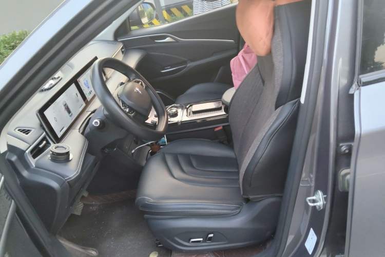 Used NETA U 2023 NETA U-Ⅱ Challenge Edition 500 NMC Lithium-ion Left Front Seat