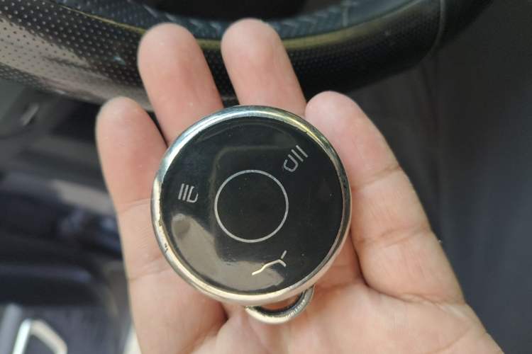 Used NETA U 2023 NETA U-Ⅱ 400 U-SHOW Edition Lithium-Ion Battery Vehicle Key