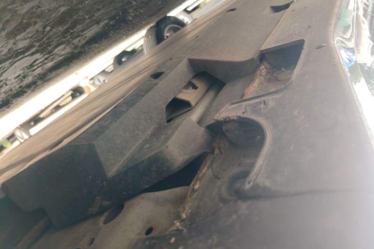 Used NETA U 2023 NETA U-Ⅱ 400 U Show Edition – Lithium Iron Phosphate Chassis Front Right