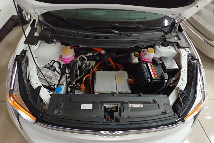 Used NETA U 2023 NETA U-Ⅱ Challenge Edition 400 U Show – Lithium Iron Phosphate Engine Bay