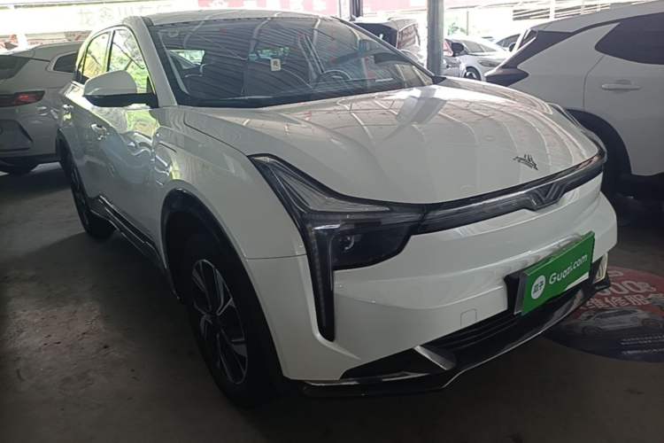 Used NETA U 2023 NETA U-Ⅱ Challenge Edition 400 Lite Ternary Lithium Front Right 45 Deg