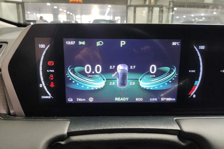 Used NETA U 2023 NETA U-Ⅱ 400 U-SHOW Edition Lithium-Ion Battery Instrument Cluster