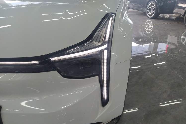 Used NETA U 2023 NETA U-Ⅱ Challenge Edition 500 U Show – Lithium Iron Phosphate Left Front Headlight