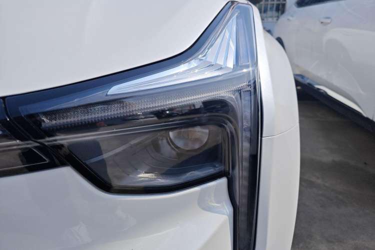 Used NETA U 2023 NETA U-Ⅱ Challenge Edition 400 Lite Lithium Iron Phosphate Left Front Headlight