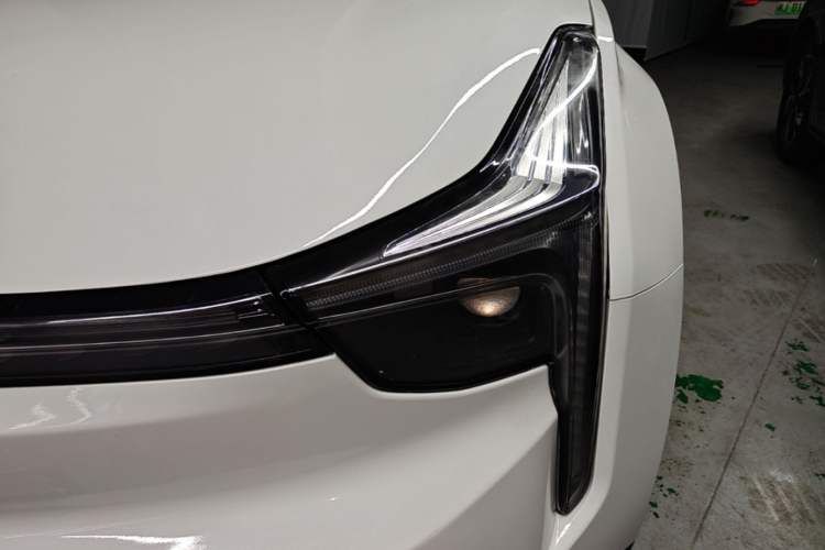 Used NETA U 2023 NETA U-Ⅱ Challenge Edition 400 Lite Ternary Lithium Left Front Headlight