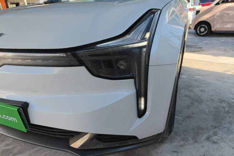 Used NETA U 2023 NETA U-Ⅱ Challenge Edition 400 U Show - Lithium-Ion Battery Left Front Headlight