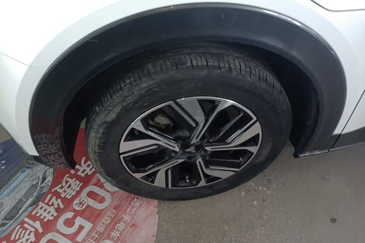 Used NETA U 2023 NETA U-Ⅱ Challenge Edition 400 Lite Ternary Lithium Left Front Wheel Hub