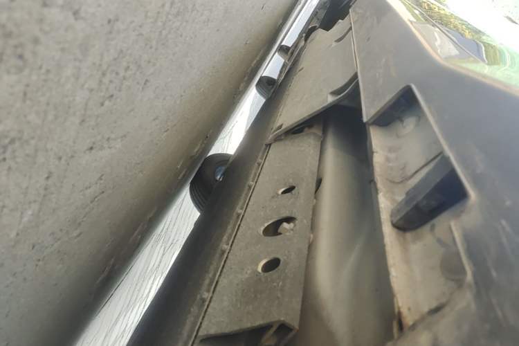 Used NETA U 2023 NETA U-Ⅱ Challenge Edition 500 U Show – Lithium Iron Phosphate Left Side Sill