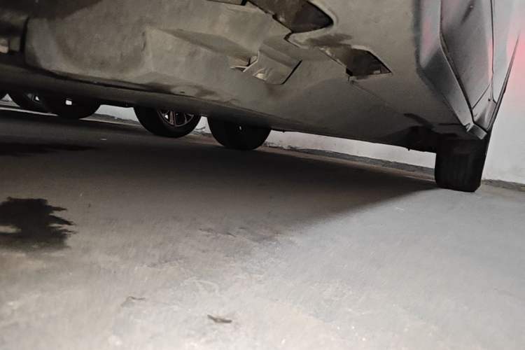 Used NETA U 2023 NETA U-Ⅱ 400 U-SHOW Edition Lithium-Ion Battery Left Side Sill