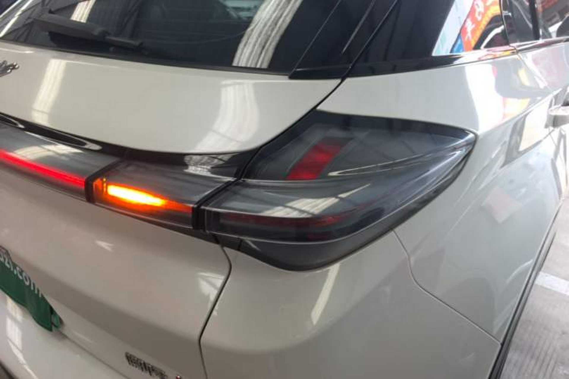 Used NETA U 2023 NETA U-Ⅱ 400 U-SHOW Edition Lithium-Ion Battery Right Rear Taillight