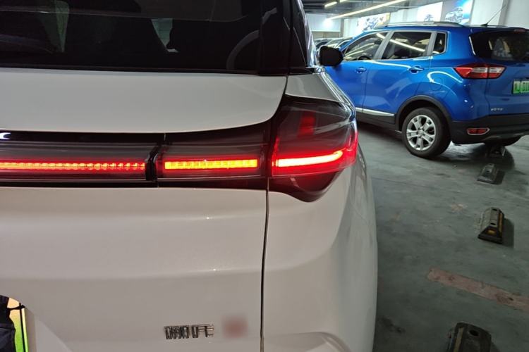 Used NETA U 2023 NETA U-Ⅱ Challenge Edition 400 Lite Ternary Lithium Right Rear Taillight