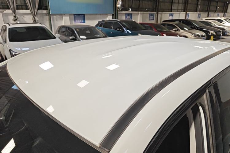 Used NETA U 2023 NETA U-Ⅱ 400 U-SHOW Edition Lithium-Ion Battery Roof