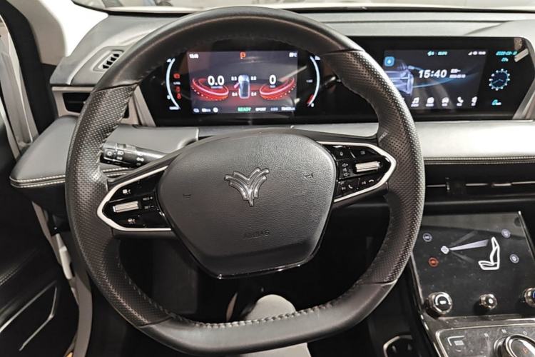 Used NETA U 2023 NETA U-Ⅱ 400 U-SHOW Edition Lithium-Ion Battery Steering Wheel