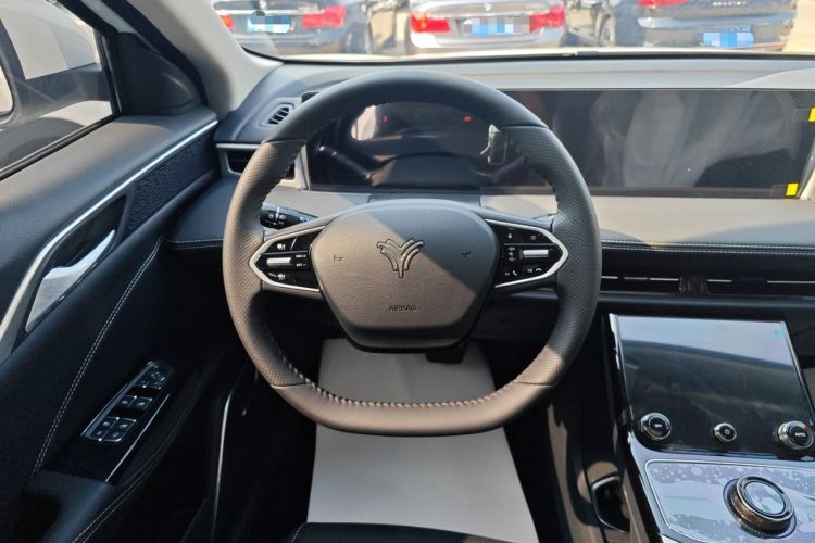 Used NETA U 2023 NETA U-Ⅱ Challenge Edition 400 Lite Lithium Iron Phosphate Steering Wheel