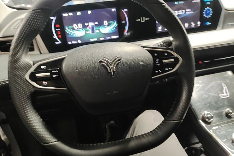 Used NETA U 2023 NETA U-Ⅱ 400 U-SHOW Edition Lithium-Ion Battery Steering Wheel